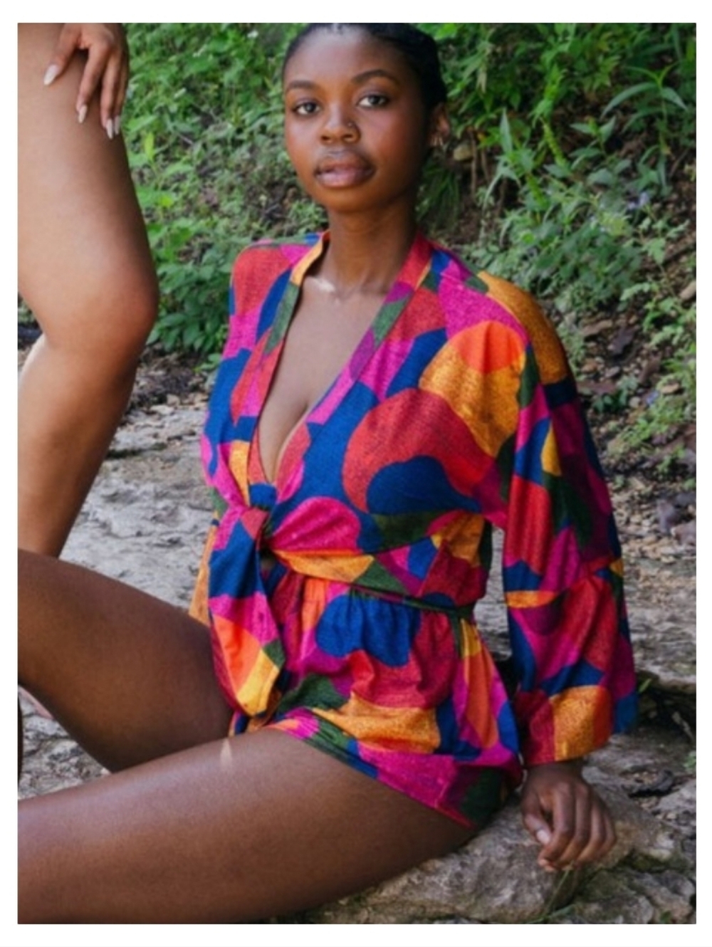 2 PIECE SET - Picture 2 of 9